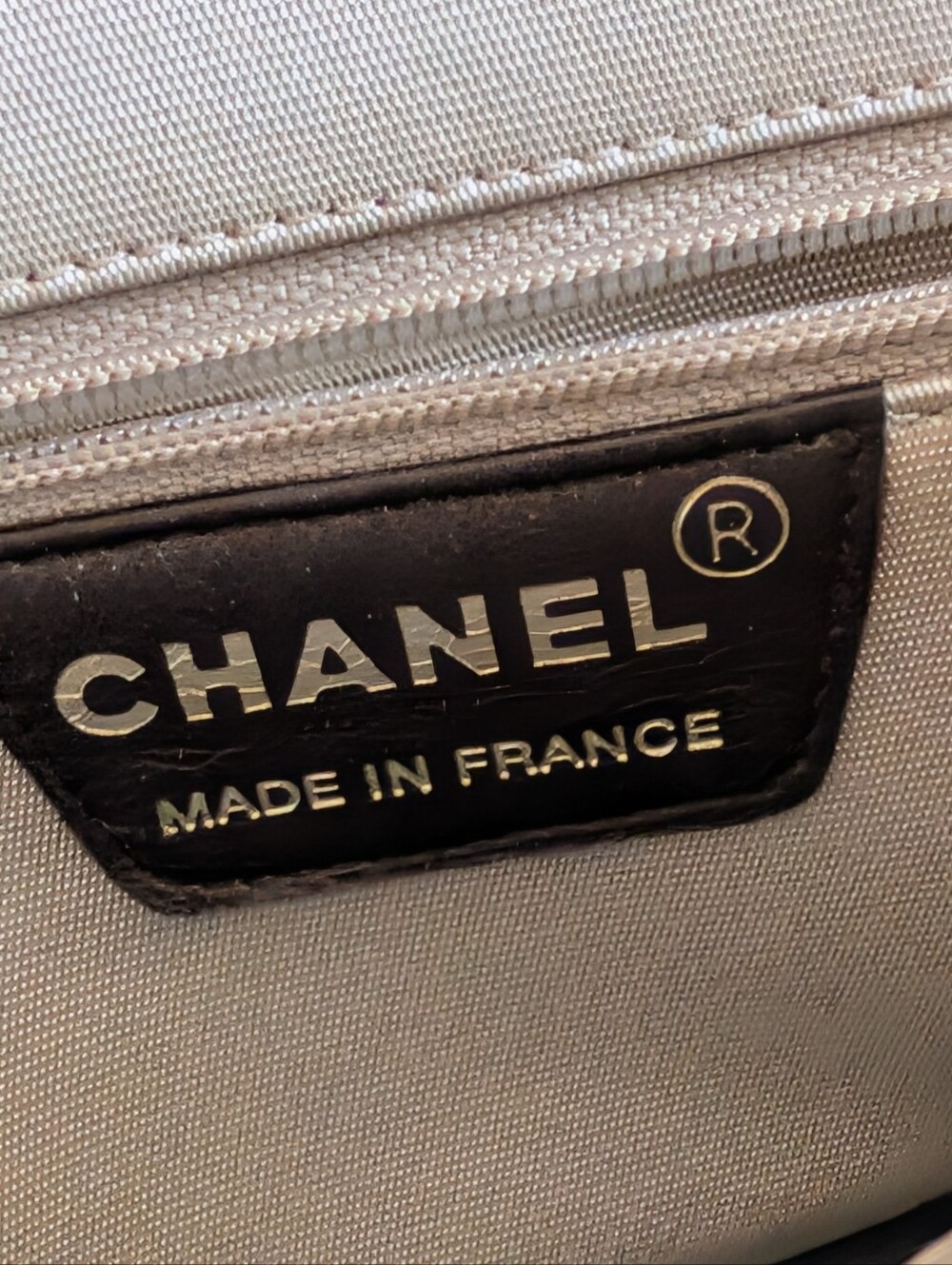 Chanel Light Silver Quilted Tote Bag with Top Handles~ Mini - Picture 11 of 12